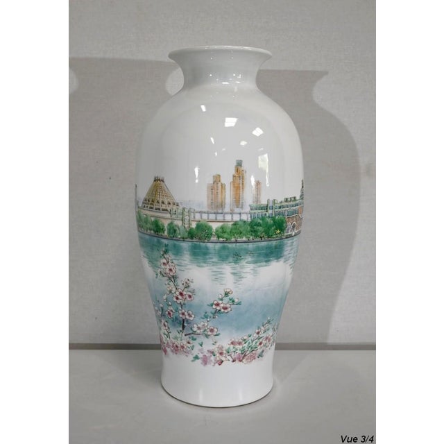 Large Japanese Porcelain Vase, 1950s For Sale - Image 10 of 18