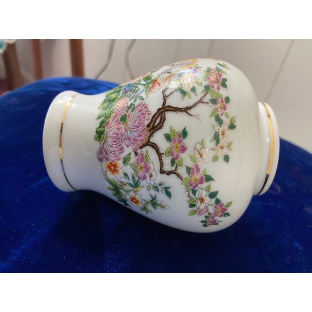 Vintage Chinoiserie Style Boho Chic Porcelain Ginger Jar Vessel Small Vase For Sale - Image 10 of 10