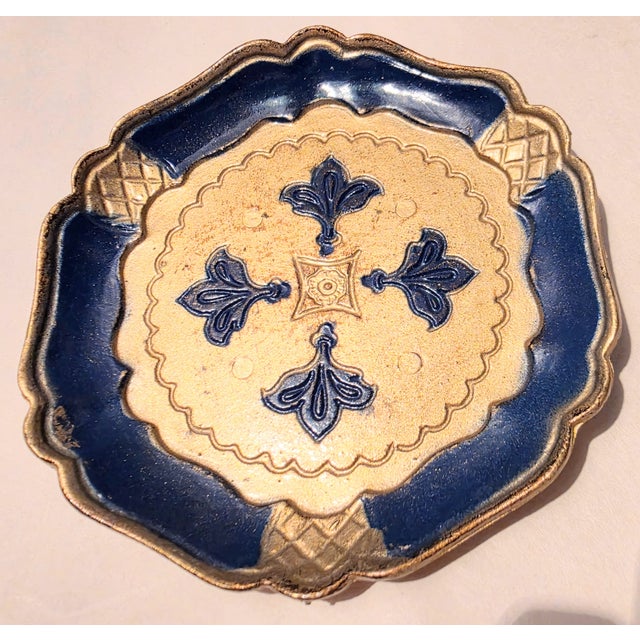 Art Nouveau Mid 20th Century Florentine Giltwood Italian Coasters Rare Mediterranean Blue - Set of 6 For Sale - Image 3 of 5
