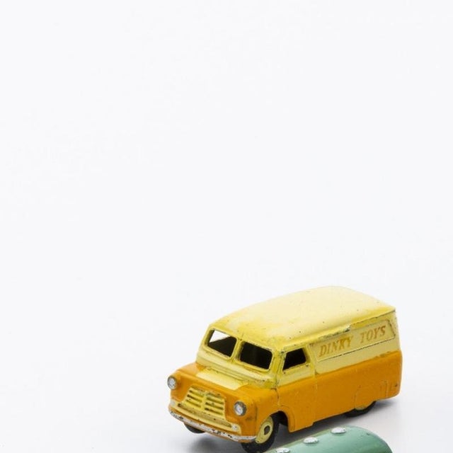 Toys - Dinky toys four cars. 20th century English cars, made of metal and other materials. Composed of a Trojan, Meccano,...