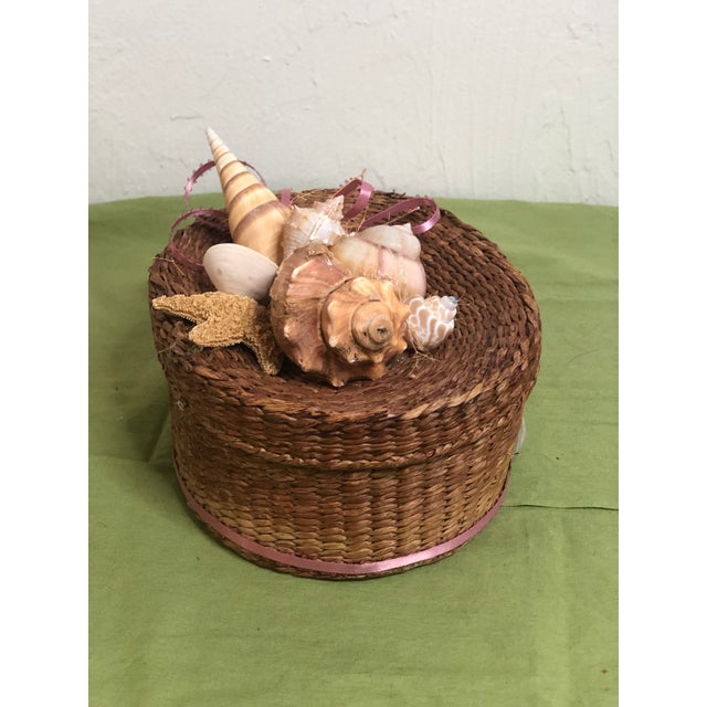 Late 20th Century Vintage Woven Wicker Box & Shell Lid For Sale - Image 5 of 8