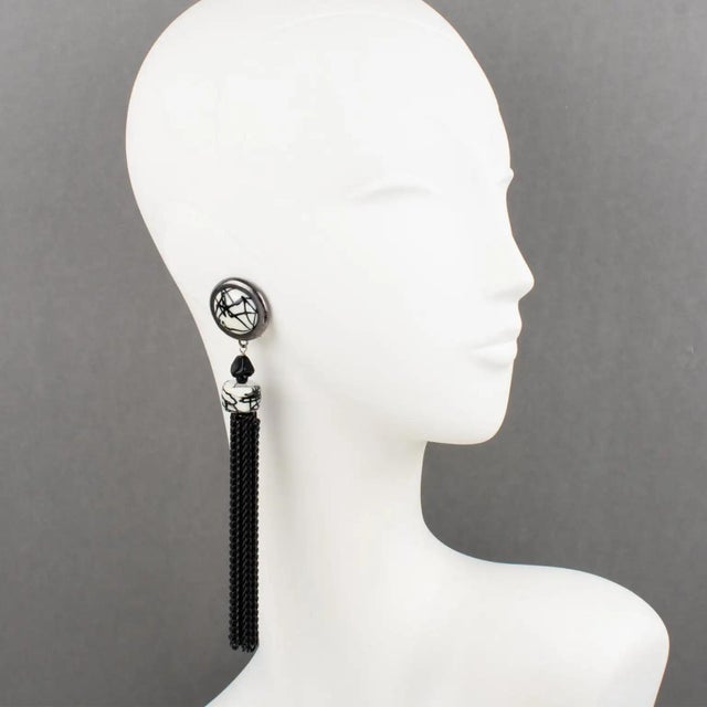 Paco Rabanne Shoulder-Duster Gunmetal Clip Earrings For Sale - Image 9 of 9