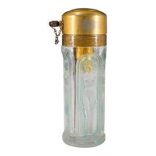 R. Lalique Marny Frosted Glass Perfume Bottle Atomizer, France, C. 1925–1930 For Sale
