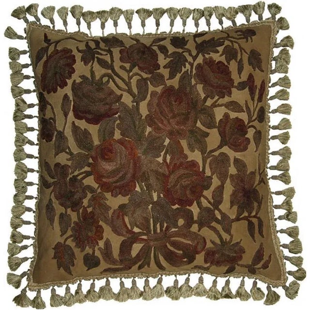 Traditional Traditional -Style Embroidered Throw Pillow For Sale - Image 3 of 3