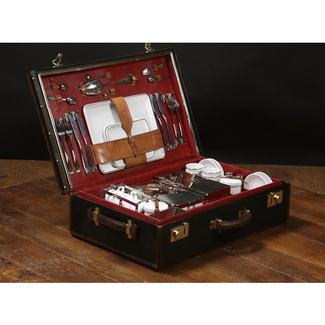 Ceramic Picnic Trunk, 1890s, Set of 39 For Sale - Image 5 of 11