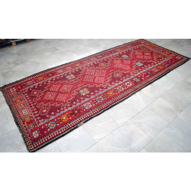 1940s Antique Turkish Rug Kilim Handmade Wide Runner - 4′11″ X 12′5″ For Sale - Image 10 of 17