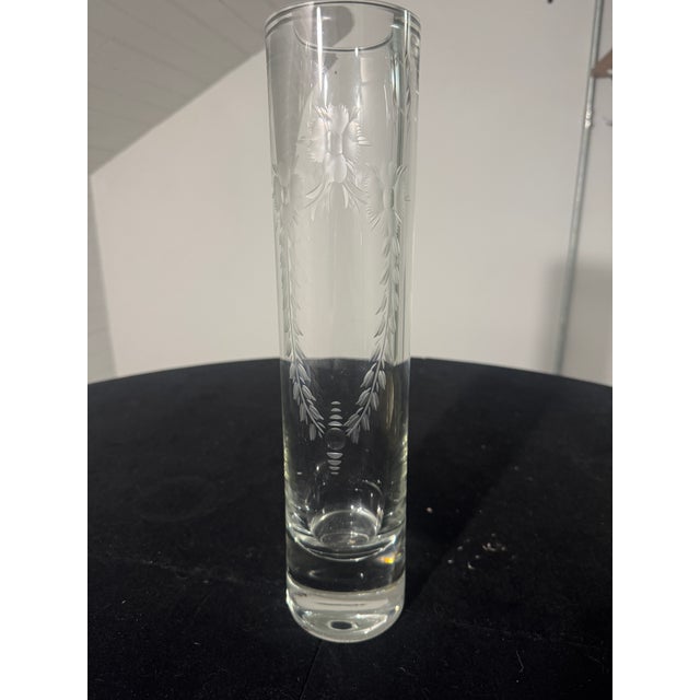 1982 Signed Mid-Century Modern Etched Clear Glass Bud Vase For Sale - Image 4 of 7