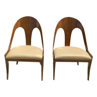 1990s Vintage Spoonback Chairs - A Pair For Sale