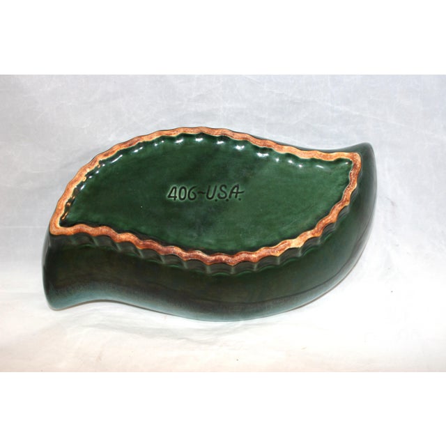 1960s Mid Century Modern Hull Pottery Green Drip Glaze Leaf Shaped Planter Bowl 406 For Sale - Image 10 of 10