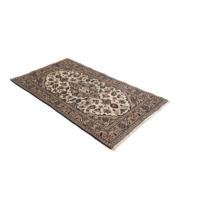 Kashan Rug in Virgin Wool For Sale - Image 3 of 11