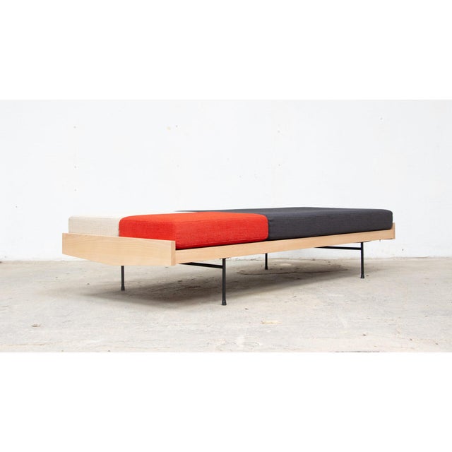 Ligne Roset Daybed by Pierre Paulin for Ligne Roset, 1950s For Sale - Image 4 of 10
