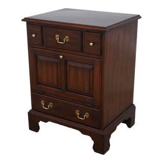 Henkel Harris Mahogany McKenzie Nightstand For Sale
