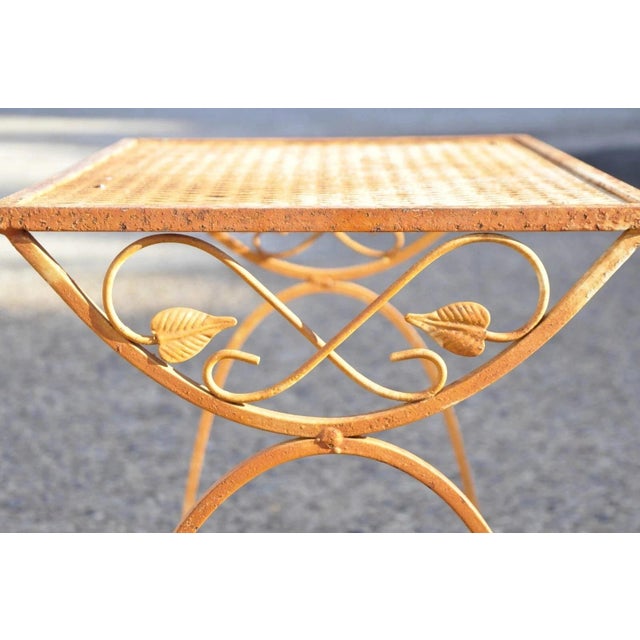 Mid-Century Modern Vintage Salterini Style Mid Century Modern Wrought Iron Nesting Side Tables - Set of 3 For Sale - Image 3 of 11