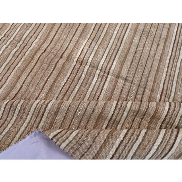 Textile Galerie Shabab Collection Mid-20th Century Turkish Flatweave Kilim Accent Rug For Sale - Image 7 of 8