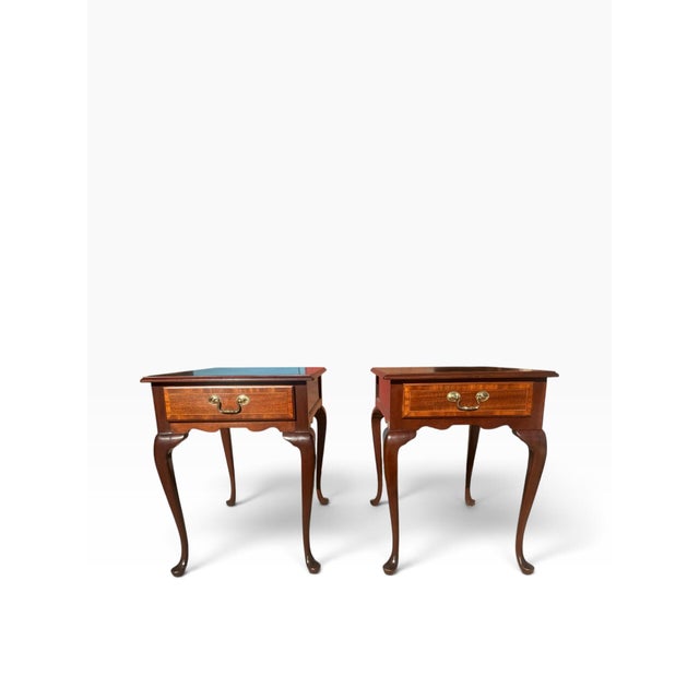 Queen Anne Vintage Councill Craftsmen Queen Anne Mahogany Banded Side Tables – Pair For Sale - Image 3 of 17