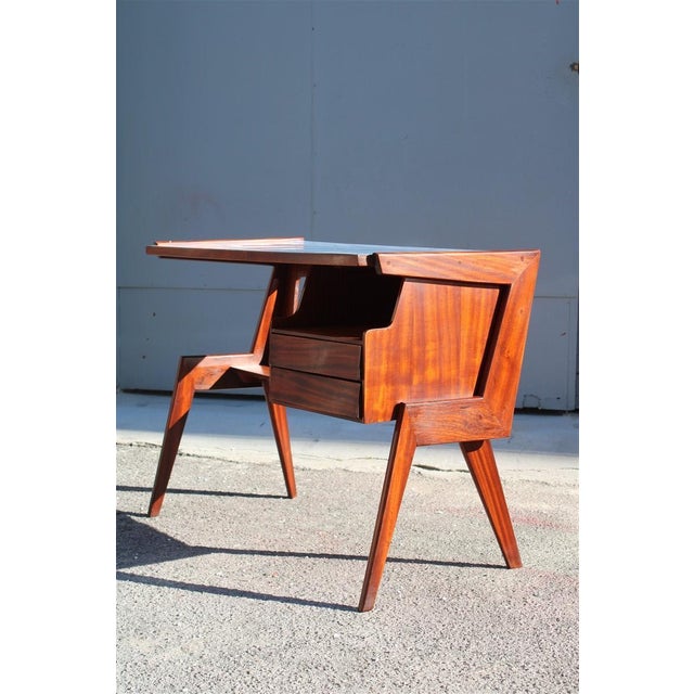 Small Geometric Desk in Mahogany and Blue Laminate by Vittorio Dassi for Dassi, 1950 For Sale - Image 13 of 13
