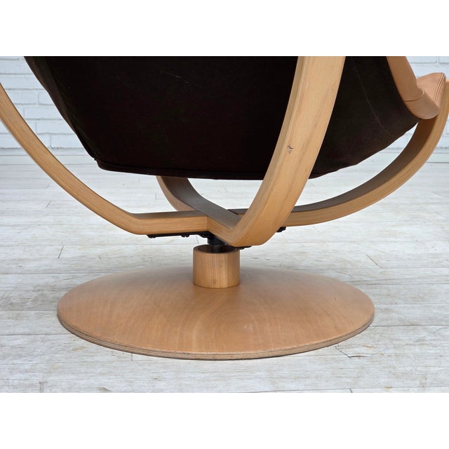 Scandinavian Swivel Armchair in Leather and Bentwood, 1980s For Sale - Image 13 of 18
