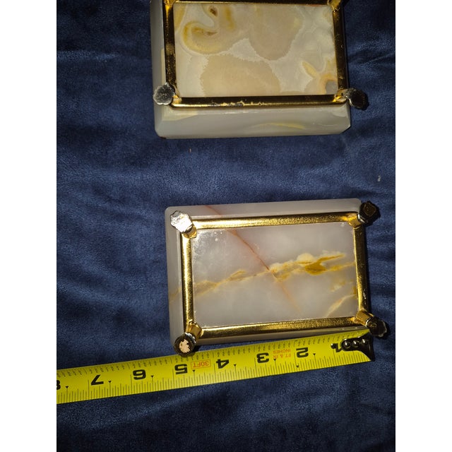 Mid-Century Modern Alabaster or Onyx Stone Dishes Fd For Sale - Image 3 of 4