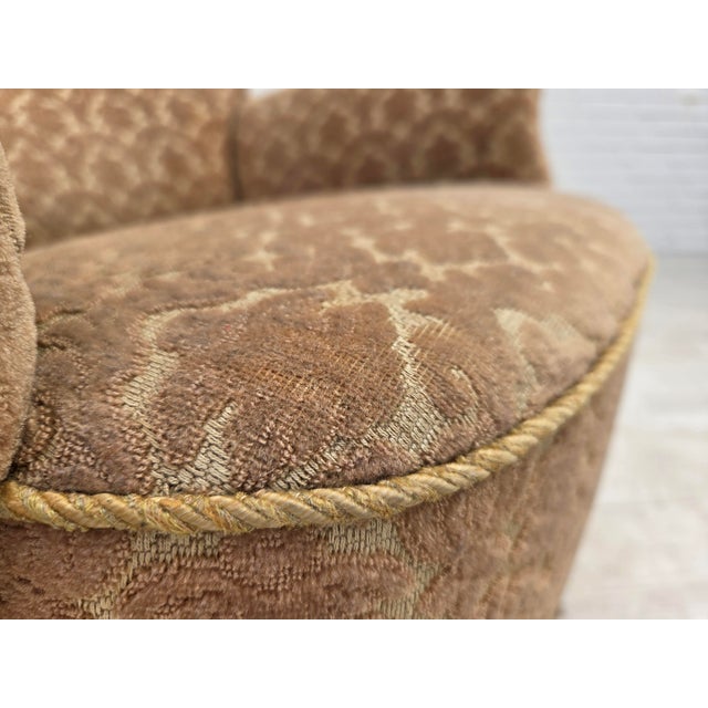 Mid-Century Modern Danish Lounge Chair in Velour and Beech, 1960s For Sale - Image 3 of 15