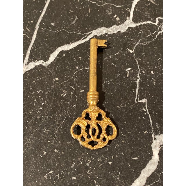 19th Century Antique Louis XV Style Tortoiseshell Boulle Marquetry Commode Console With Marble Top For Sale - Image 11 of 11