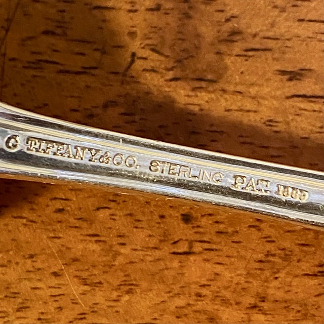 Set of 12 Antique Tiffany & Co. Sterling Silver "Beekman" Pattern Spoons in Original Box Pat., 1868 For Sale - Image 6 of 8