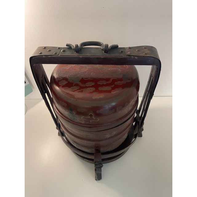 Antique Chinese Red Lacquer & Gold Gilt 2-Tier Footed Wedding Basket For Sale - Image 4 of 9
