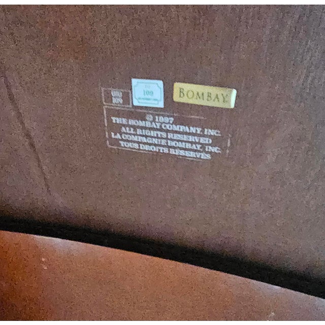 Late 20th Century Queen Anne Style Mahogany Vintage Bombay Company Stamped For Sale In Atlanta - Image 6 of 9