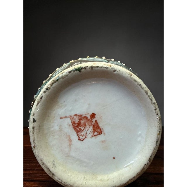 Japanese Satsuma Vase with Court Scene by Moriage Decoration, 1920 For Sale - Image 4 of 7