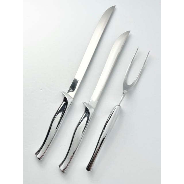Mid-Century Modern Vintage Carvel Hall 3-Piece Stainless Carving Knife & Fork Set With Wooden Case For Sale - Image 3 of 10