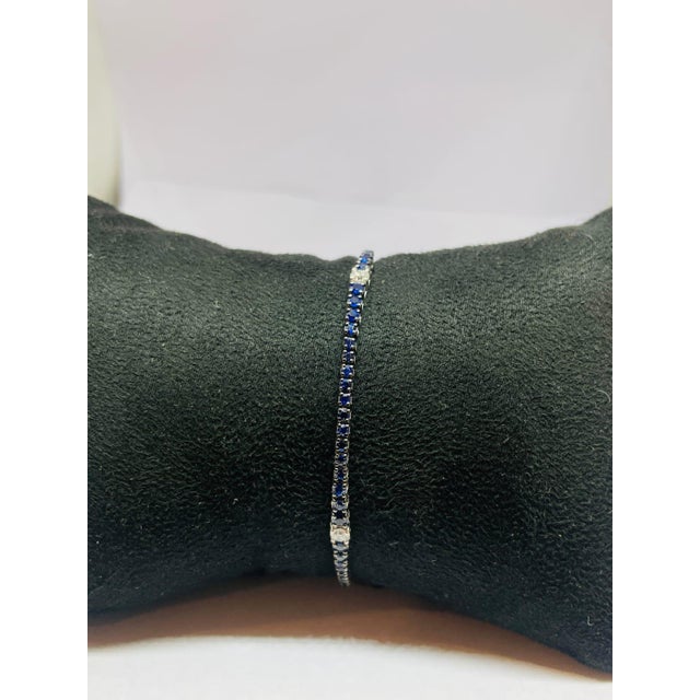 Gemstone Natural 18k Gold Blue Sapphire 2.74ct & Diamond 0.45ct Bracelet For Sale - Image 7 of 8