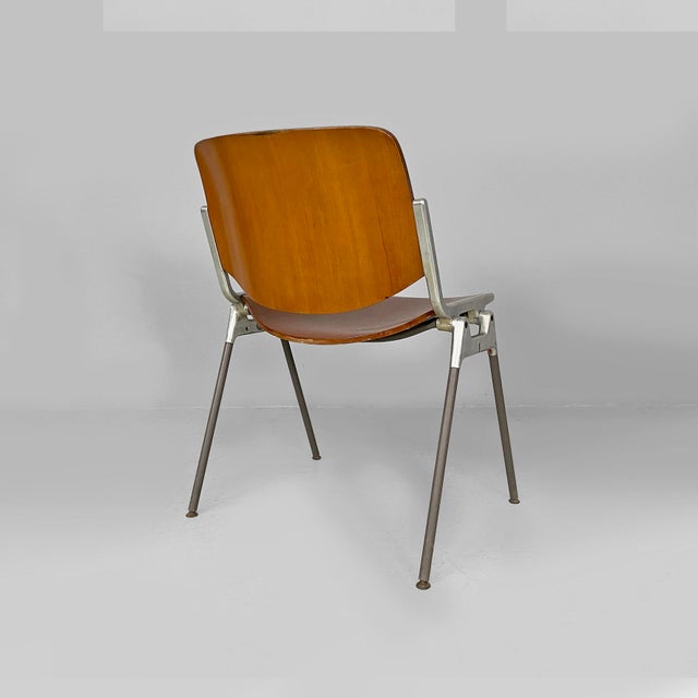 1970s Italian Modern Wood DSC Chairs by Giancarlo Piretti for Castelli, 1970s, Set of 6 For Sale - Image 5 of 18