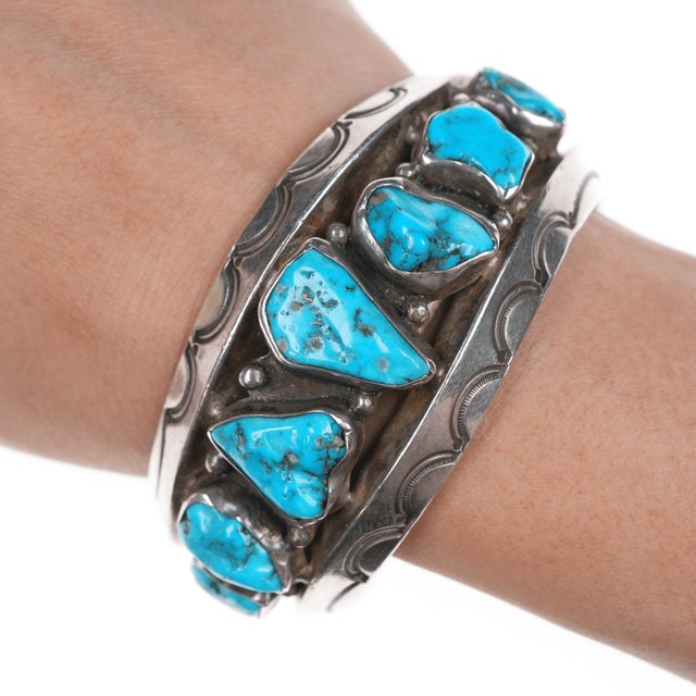 Native American 6.25" Mark Chee (1914-1981) Navajo silver cuff bracelet with turquoise For Sale - Image 3 of 11