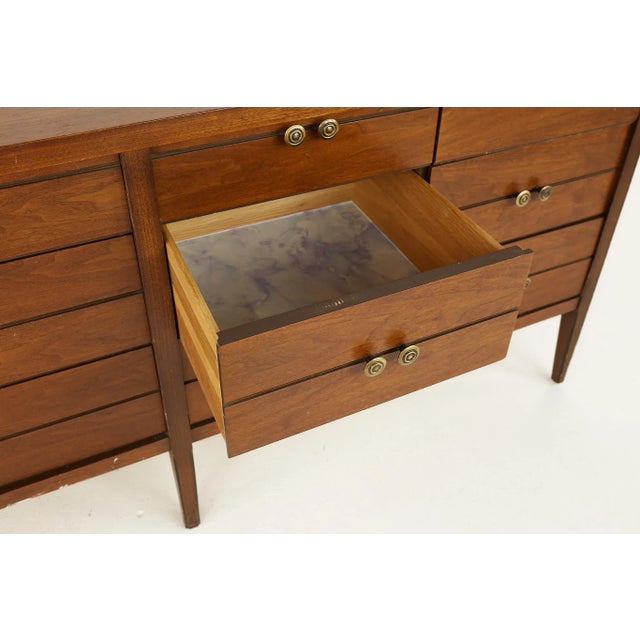 Lane Mid Century Walnut Tuxedo Bow Tie Sideboard Credenza For Sale - Image 9 of 13