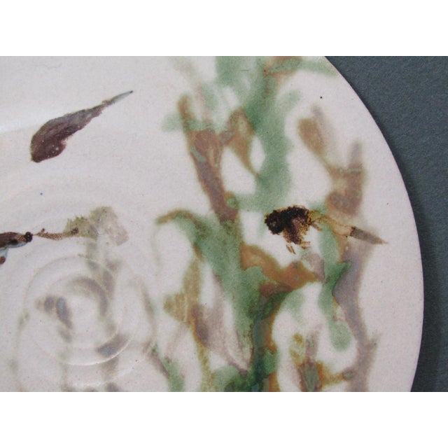 Green 1970s Signed Abstract Fish Studio Pottery Decorative Plate For Sale - Image 8 of 13