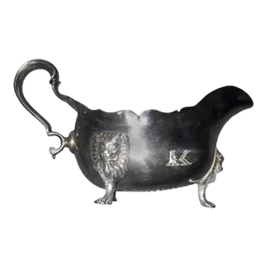 18th century Georgian Sterling Silver Irish Sauce Boat