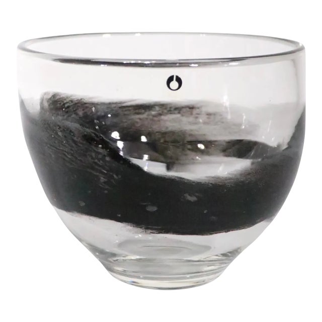 Mid Century Art Glass Bowl by Eva Englund for Pukeberg Made in Sweden 1950/1960's For Sale