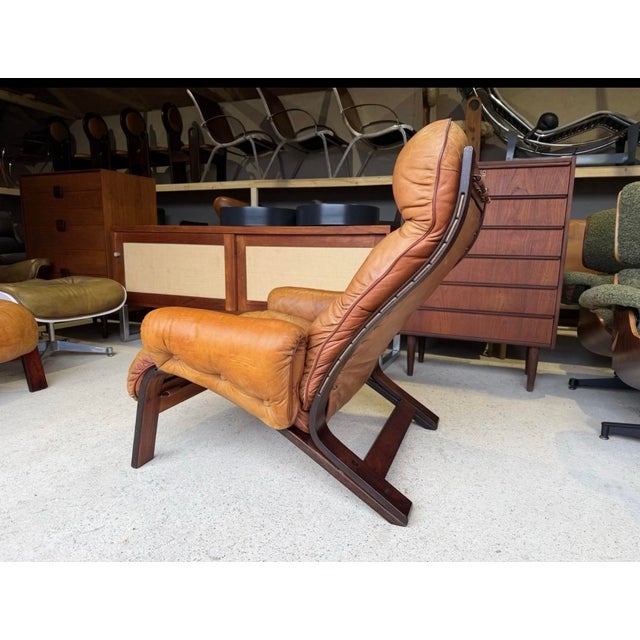 Mid-Century Modern Norwegian Tan Leather Lounge Chair by Oddvin Rykken for Rybo Rykken & Co For Sale - Image 6 of 18