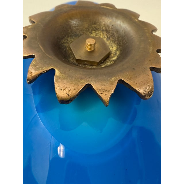 1950s Murano 1950s Aventurine Gold Fleck Inclusions MCM Brass Base Ashtray Bi-Fold Dish For Sale - Image 5 of 10