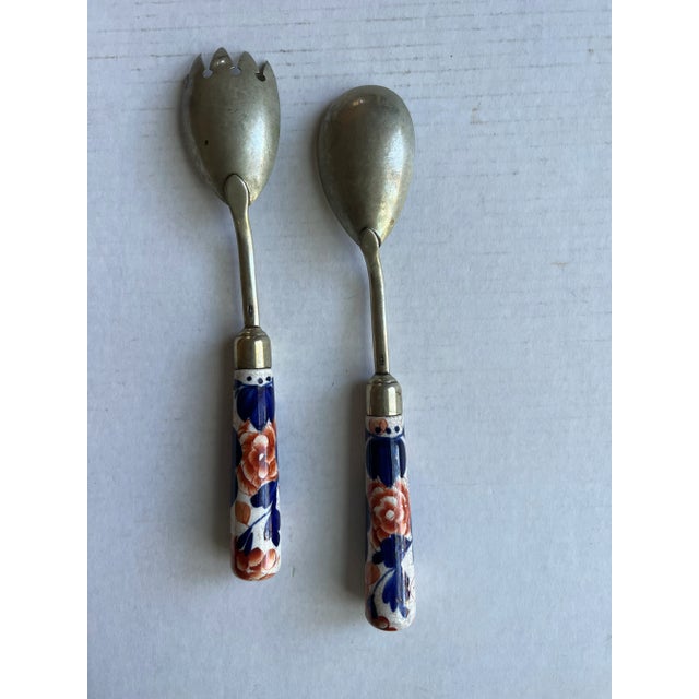 Chinoiserie Vintage Blue, White and Orange Chinoiserie Salad Servers For Sale - Image 3 of 4