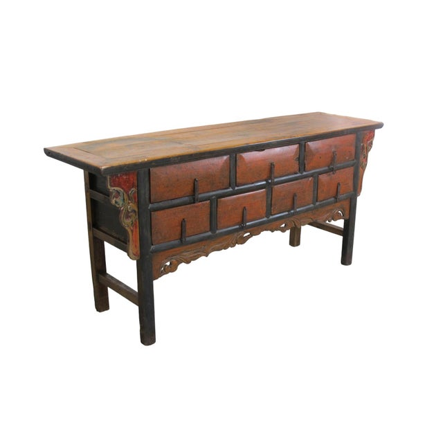 This 19th century 7 drawer cabinet features a distinctive recessed-leg construction with a flush-panel top. The facade is...