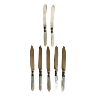 Late 19th Century Mother-of-Pearl & Silver Plate Spreaders – Set of 7 For Sale