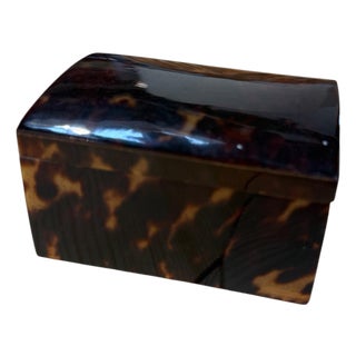 Tortoiseshell-Pattern Lacquered Dome-Top Trinket Box For Sale