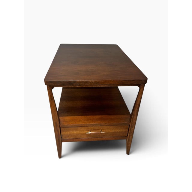 1960s Broyhill Saga Collection 1960’s - Restored Vintage Mid-Century Modern Walnut Two-Tier Broyhill Saga End Table With Drawer & Original Hardware - Rare For Sale - Image 5 of 12