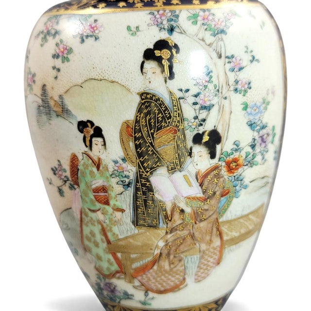 Japanese Meiji Cobalt and Gilded Kyoto Satsuma Vases from Kinkozan, 1890s, Set of 2 For Sale - Image 11 of 16