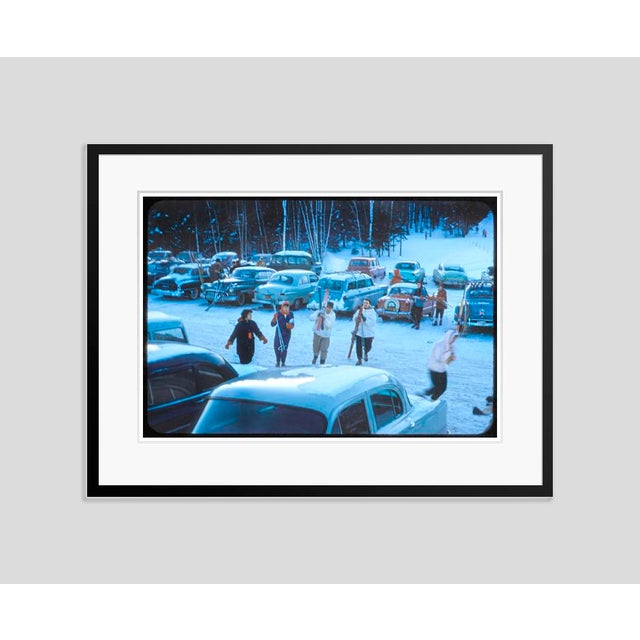 Modern Gathering for a Days Skiing 1955 by Toni Frissell Frame For Sale - Image 3 of 3