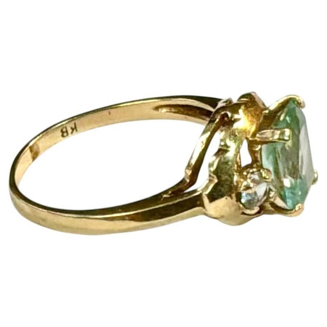 18k Gold Tourmaline and White Topaz Cocktail Ring For Sale - Image 4 of 8