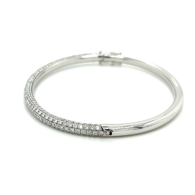 Metal 18K White Gold 3.7 Carat Round Cut Micro Pave Natural Diamond Bangle Bracelet For Sale - Image 7 of 8