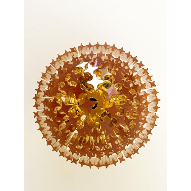 Contemporary Amber “Quadriedro” Murano Glass Twister Chandelier in Venini Style For Sale - Image 6 of 8
