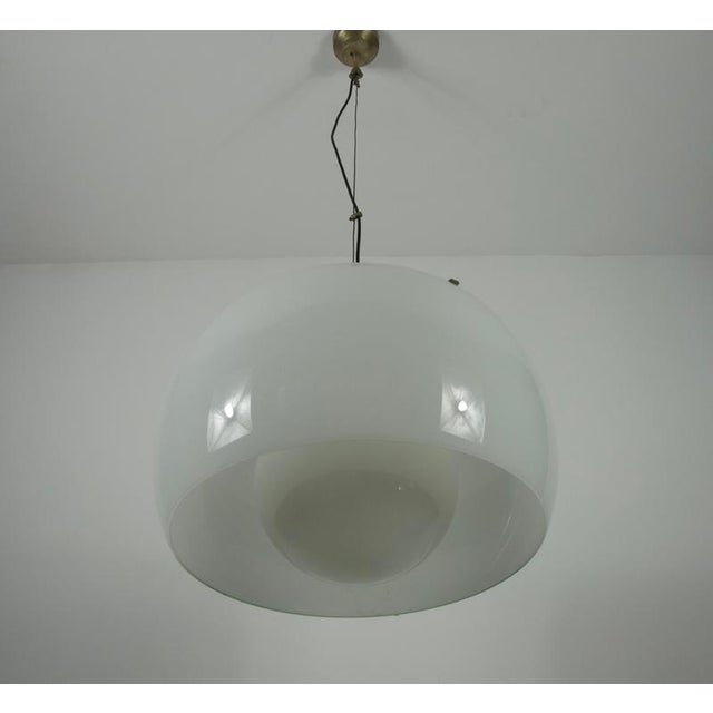 Metal Large Omega Pendant Lamp attributed to Vico Magistretti for Artemide, Italy, 1960, 1970s For Sale - Image 7 of 17