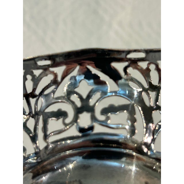 Vintage Victorian Style Hallmark Silver Co. Pierced Floral Silverplate Posy Vase, 4.5” For Sale In New Orleans - Image 6 of 7